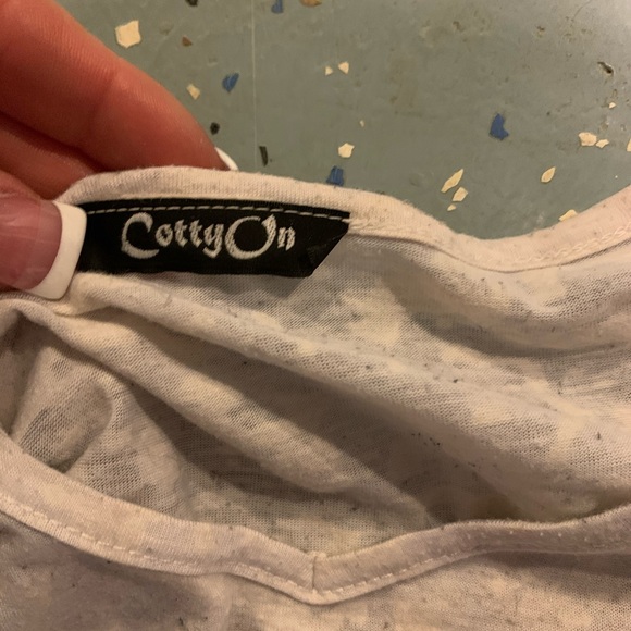 White see through angel wing T-shirt - Picture 2 of 3